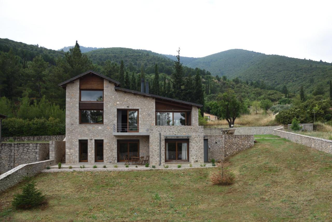 Amfikleia Chalet By Relax In Greece ภายนอก รูปภาพ